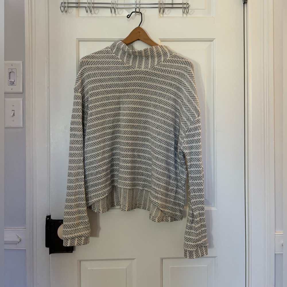 Anthropologie Amadi Mirielle Mock Turtleneck Light Sweater - Size Large